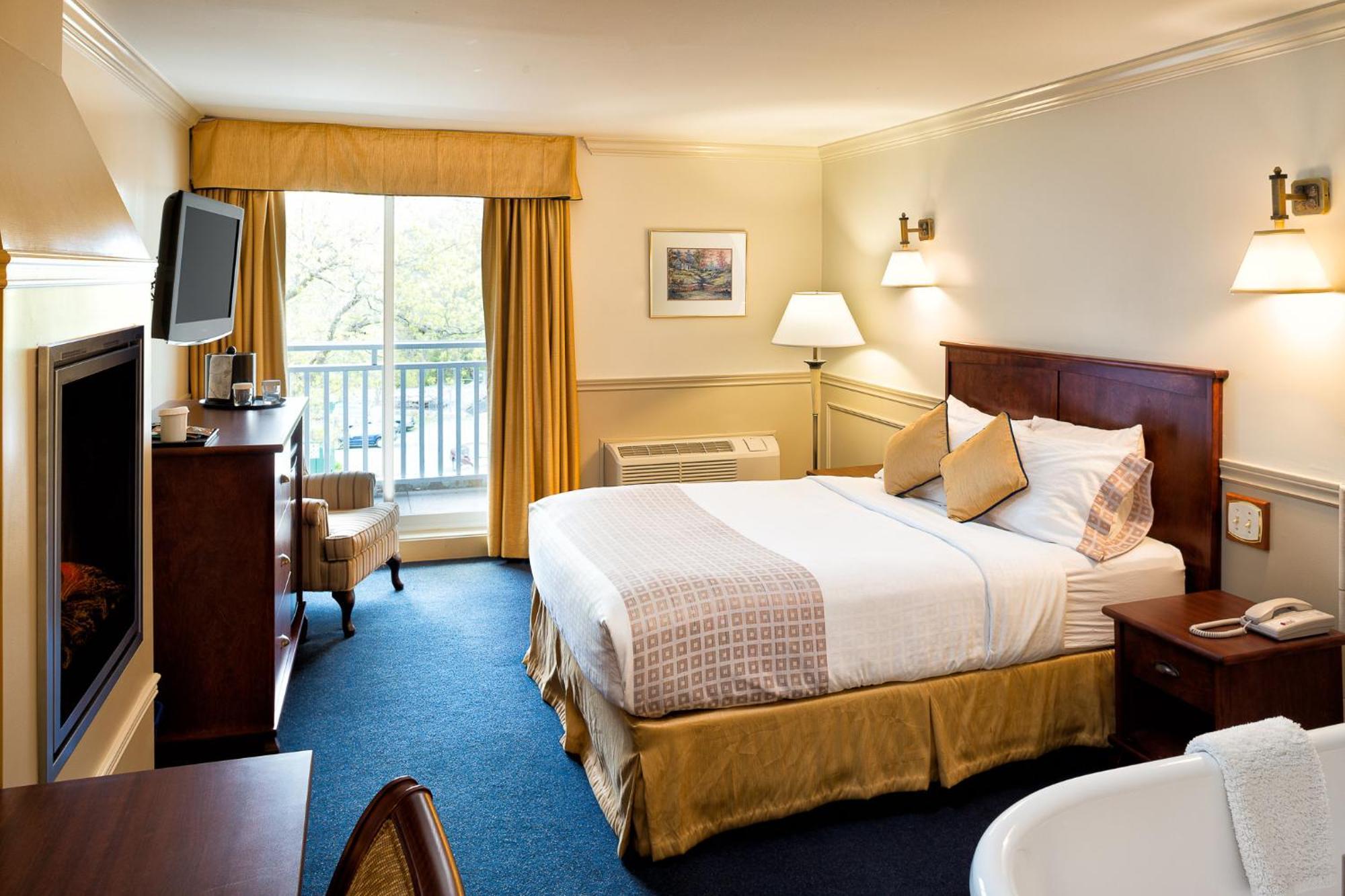 On The Hotel 4*